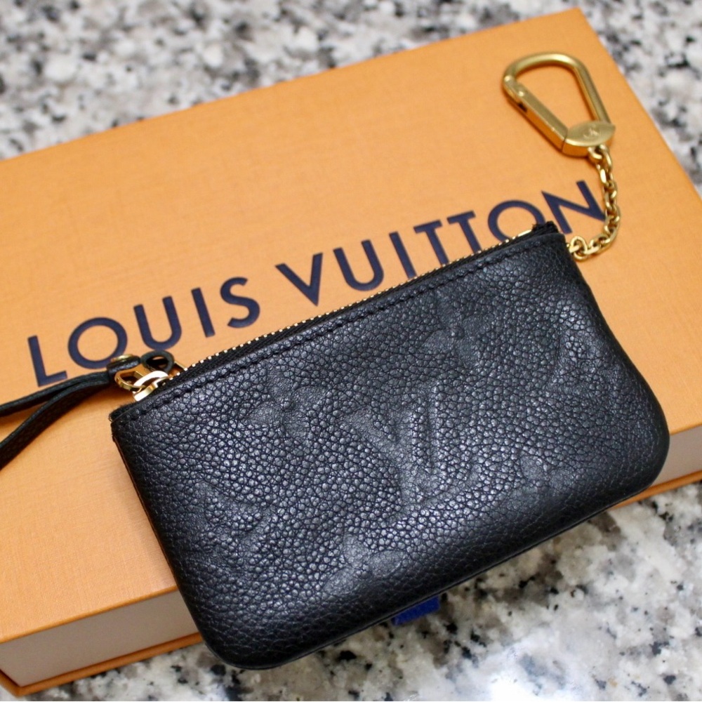 ✨🖤 Empreinte🖤✨Louis Vuitton Leather Zip Key Pouch